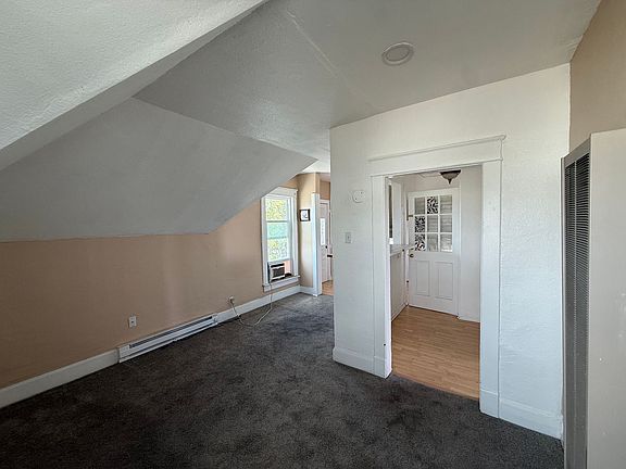 4th image of 1102 Edith Blvd SE #1