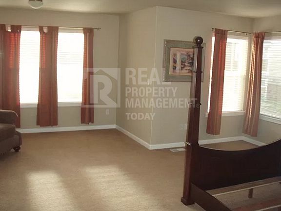 2nd image of 18516 112th Ave E