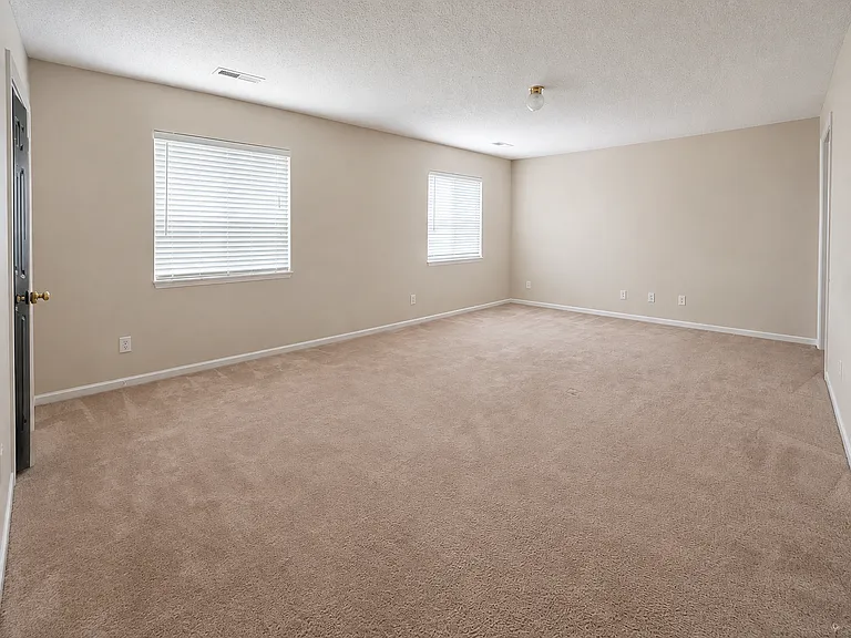 2610 Chatfield Dr — Photo 32