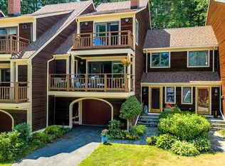 37 Harbor Dr, Lincolnville, ME 04849