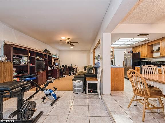 5th image of 4261 NW 44th St