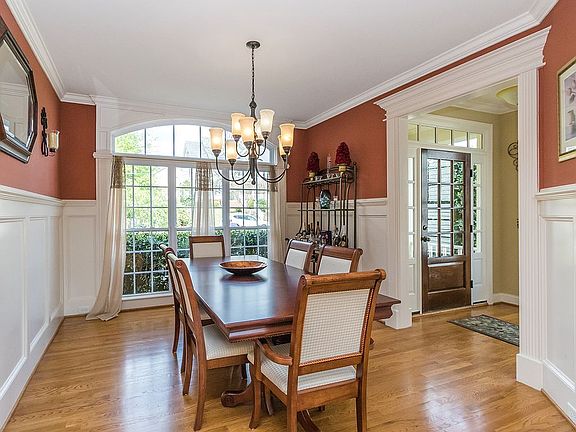2nd image of 3928 Forgotten Pond Ave