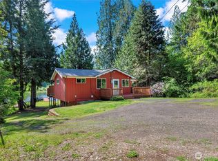 5810 E Mason Lake Dr W, Grapeview, WA 98546