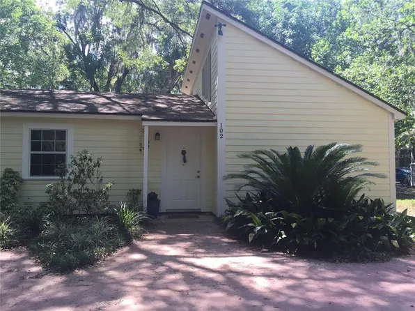 102 NW 24th St, Gainesville, FL 32607