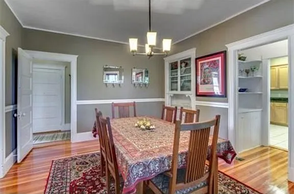 19 Eliot Cres #3 — Photo 12