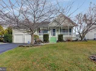 147 Spinnaker Ave, Manahawkin, NJ 08050