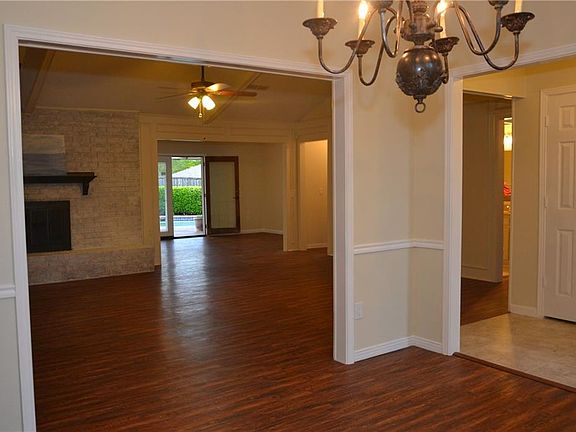 4th image of 1517 Hearthstone Dr