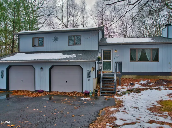 227 Wild Meadow Dr, Milford, PA 18337