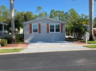 1324 Diamond Lake Cir, Naples, FL 34114