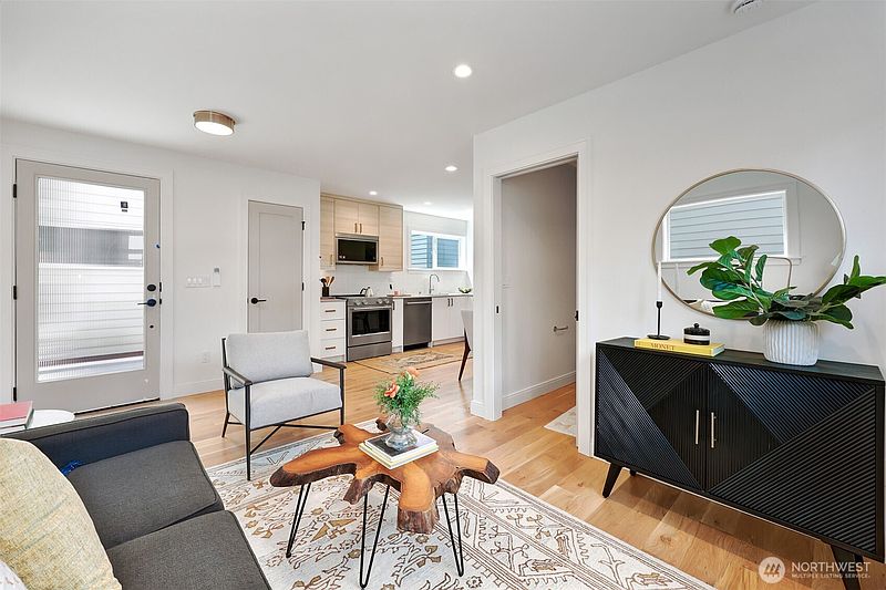 3rd image of 8738 B 13th Avenue NW