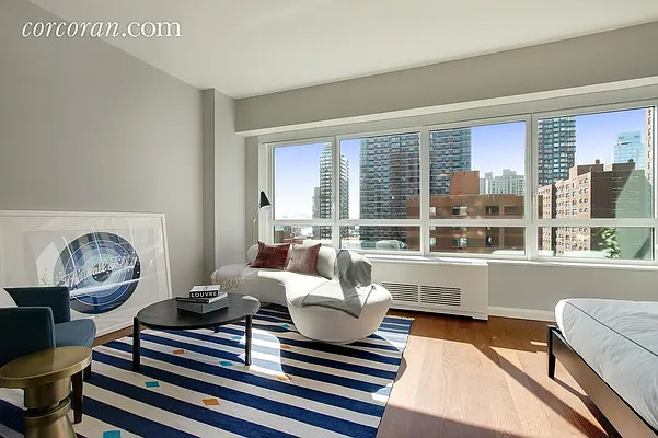 Rented by Corcoran | media 23