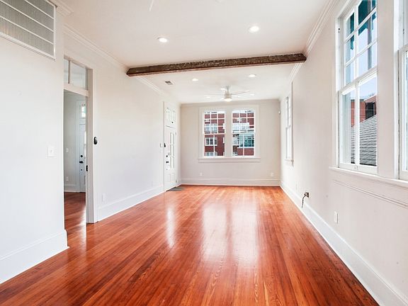 5th image of 3819 Marais St