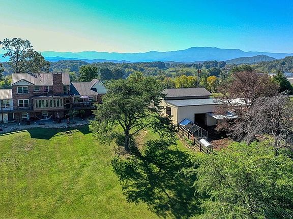 2nd image of 2740 Angela Dr