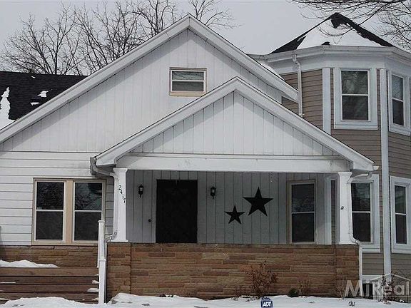 2nd image of 2417 Saint Clair River Dr