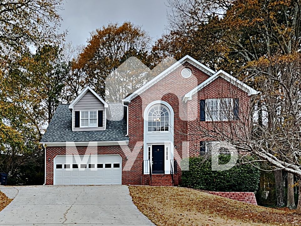1st image of 2925 Riverbend Dr