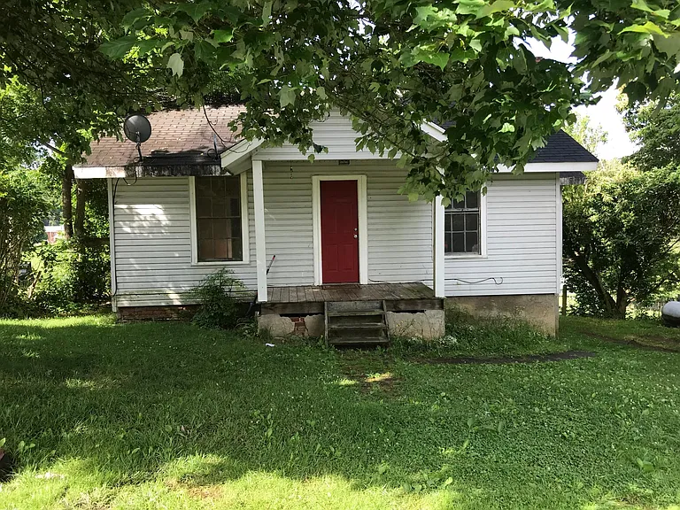 74 Sunset Cir — Photo 13