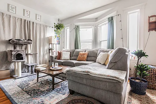 548 Washington St #1 Photo 1