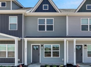 352 Front Ridge Cir, Clarksville, TN 37040