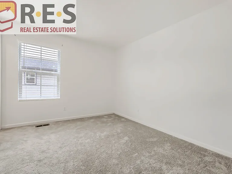 23920 E 34th Ave — Photo 10