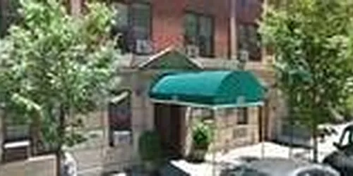 111 East 75th Street in Lenox Hill