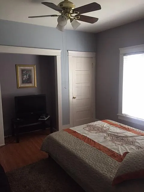 4266 Melrose Ave #26 — Photo 2