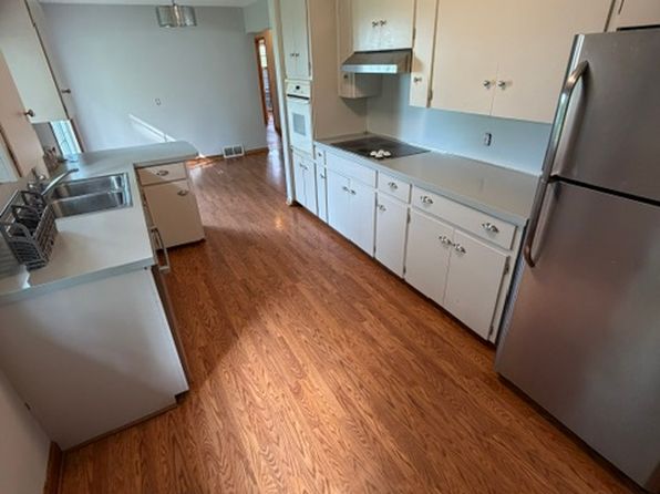102 Dogwood Ave S