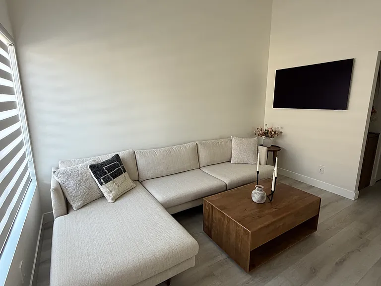 8601 Sunland Blvd #67 — Photo 6