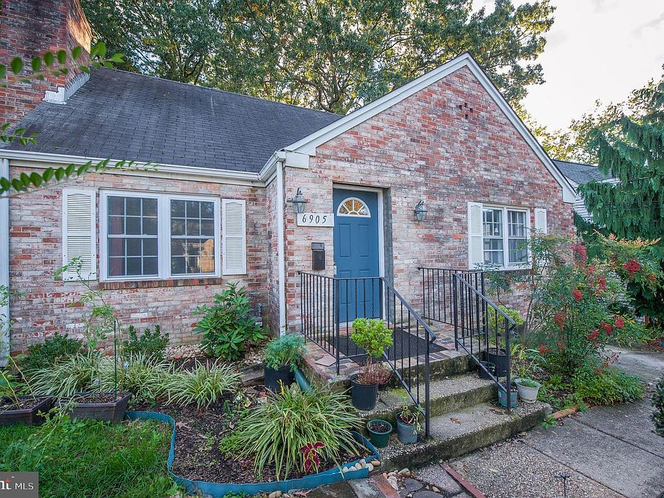 1st image of 6905 Foster St