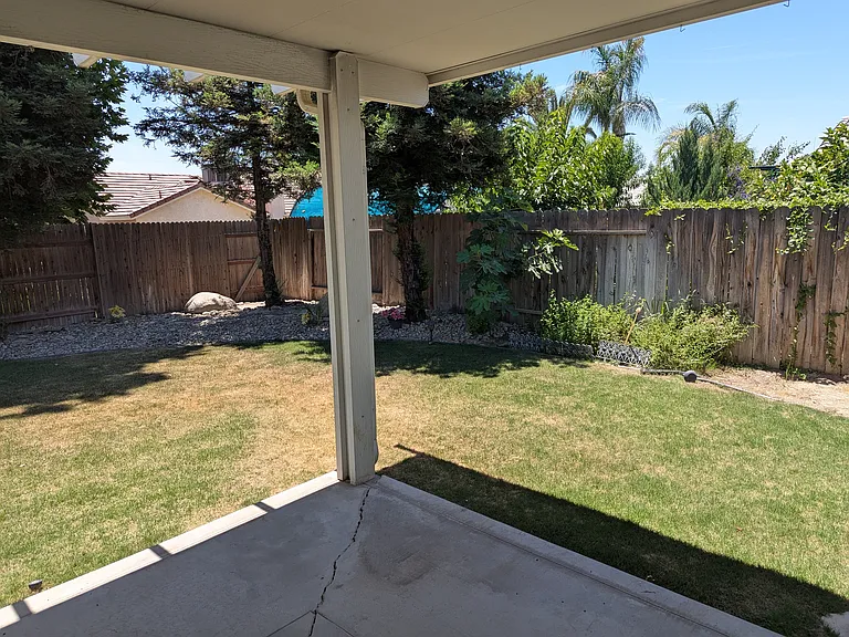 5611 Pine Canyon Dr — Photo 1