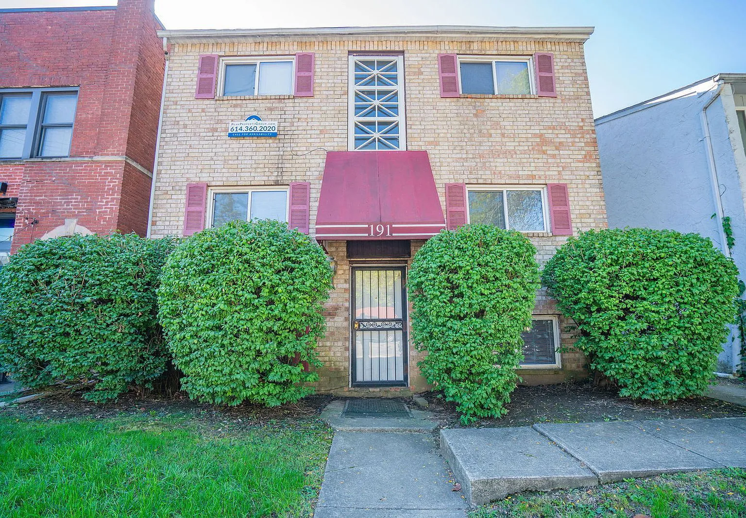 2 bed, 1.5 bath, $1,275 — Photo 2