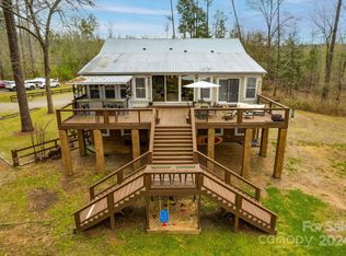 586 Valley 1 Dr, Winnsboro, SC 29180