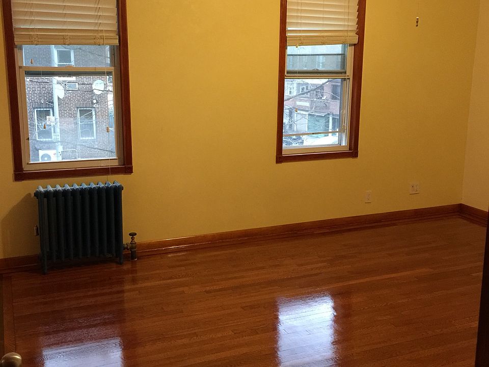 1st image of 3344 71st St