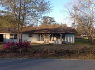 6217 Academy St, Patterson, GA 31557