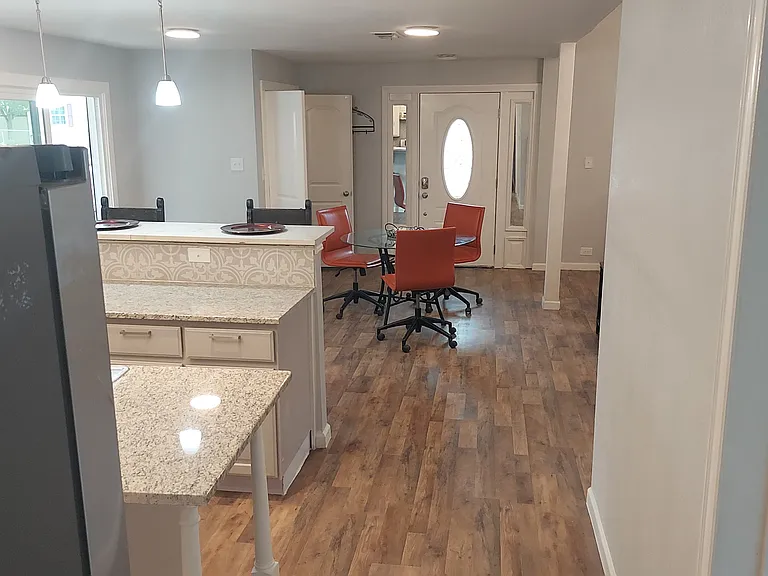 1202 Anna Lee Dr — Photo 5