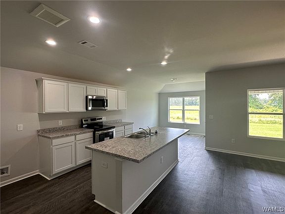 3rd image of 2609 Halo Ln