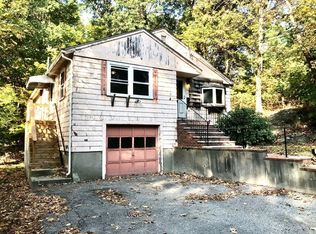 155 Spring St, Stoneham, MA 02180