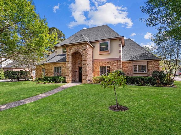 2nd image of 16267 Salmon Ln