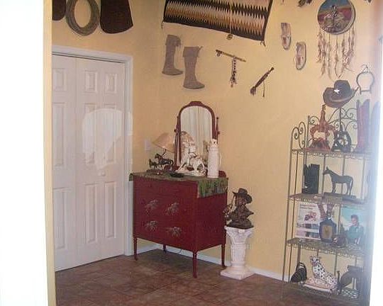 5th image of 206 W Norman St