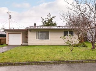 834 Arago Ave, Coos Bay, OR