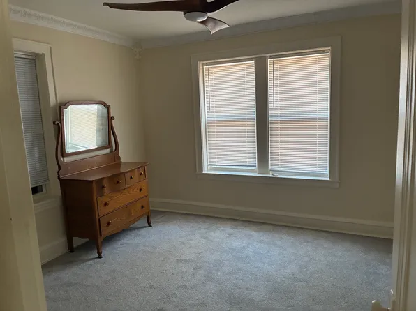 4217 N Campbell Ave #1, Chicago, IL 60618