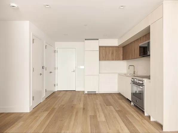644 East 14th Street image 1 of 15