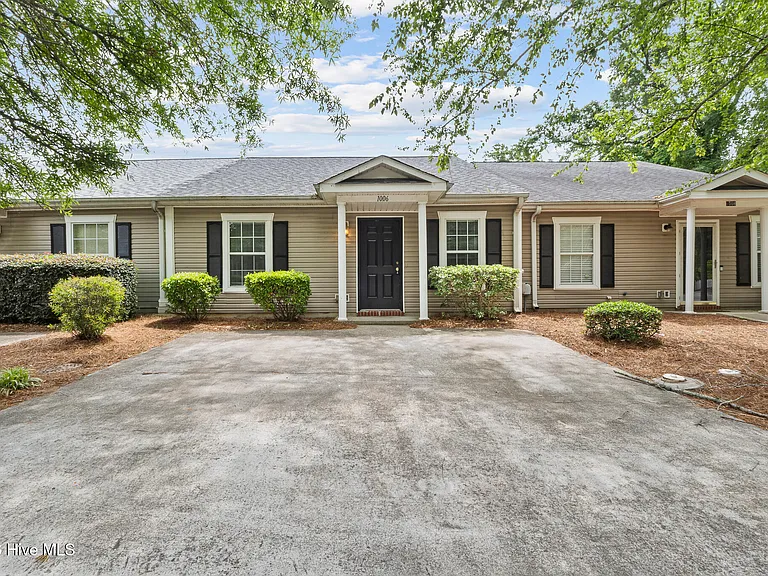 1006 Bertram Rd — Photo 1