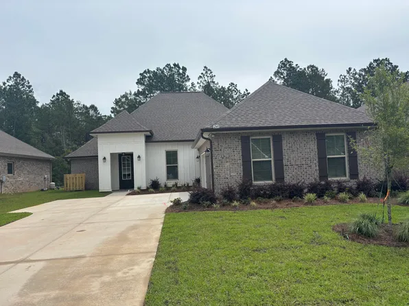 241 Constellation Ave, Freeport, FL 32439