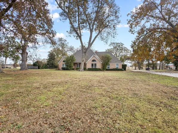 400 Private Road 350, Honey Grove, TX 75446