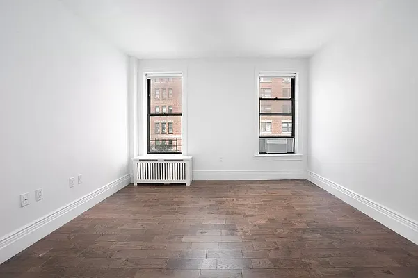 Rented by Compass | media 22