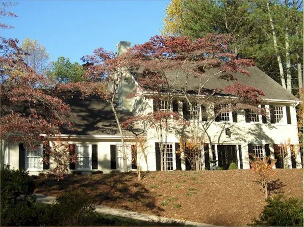 6220 Blackwater Trl NW, Sandy Springs, GA 30328