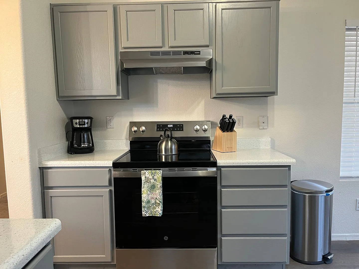 3 Bed/2 Bath Home available for Immediate Move In — Photo 4