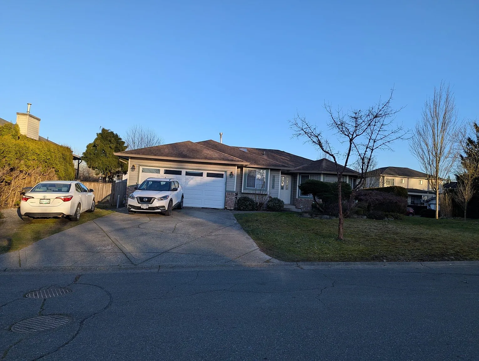 6310 171st St photo 1