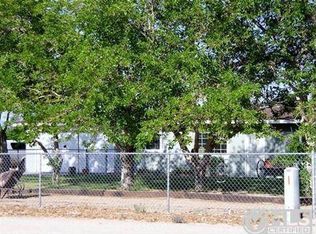 9754 Deep Creek Rd, Apple Valley, CA 92308