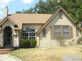 327 Furr Dr, San Antonio, TX 78201